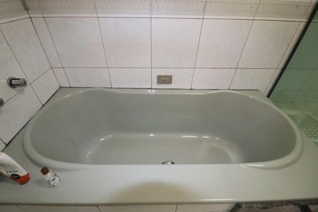 Casa à venda com 320m², 3 quartos e 7 vagasBanheiro Suíte