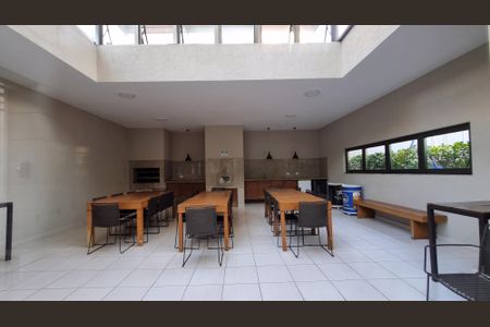 Apartamento à venda com 212m², 3 quartos e 4 vagas Apartamento à venda com 212m², 3 quartos e 4 vagasÁrea comum - Churrasqueira