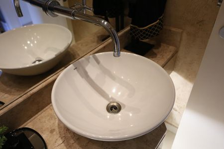 Apartamento à venda com 212m², 3 quartos e 4 vagas Apartamento à venda com 212m², 3 quartos e 4 vagasLavabo