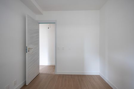 Apartamento à venda com 90m², 3 quartos e 1 vagaQuarto 2