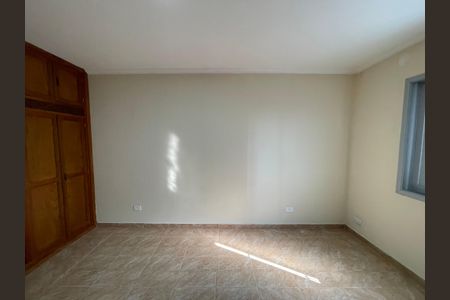 Casa para alugar com 210m², 3 quartos e 2 vagas Casa para alugar com 210m², 3 quartos e 2 vagasQuarto 1