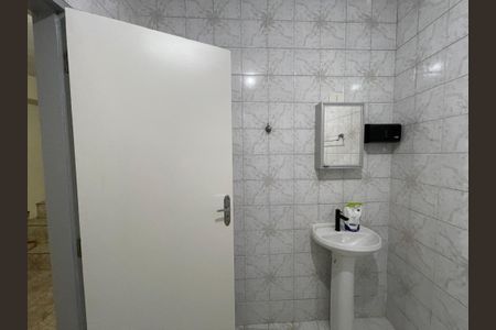 Casa para alugar com 210m², 3 quartos e 2 vagas Casa para alugar com 210m², 3 quartos e 2 vagasBanheiro 3