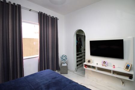 Casa à venda com 300m², 3 quartos e 4 vagasQuarto 3 - Suíte