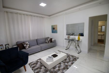 Casa à venda com 300m², 3 quartos e 4 vagasSala
