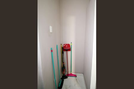 Casa à venda com 300m², 3 quartos e 4 vagasQuarto de Serviço