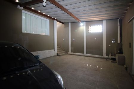 Casa à venda com 300m², 3 quartos e 4 vagasGaragem
