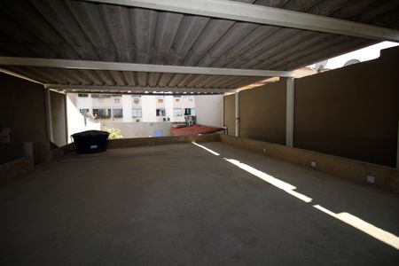 Casa à venda com 300m², 3 quartos e 4 vagasTerraço