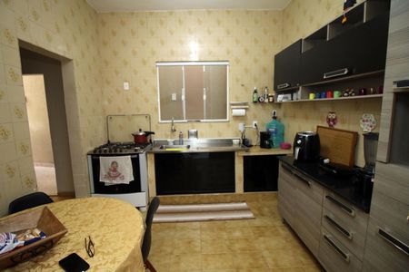 Casa à venda com 300m², 3 quartos e 4 vagasCozinha