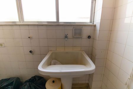 Apartamento à venda com 130m², 3 quartos e 1 vaga Apartamento à venda com 130m², 3 quartos e 1 vagaÁrea de Serviço