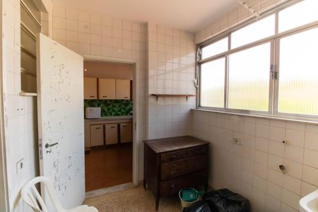 Apartamento à venda com 130m², 3 quartos e 1 vaga Apartamento à venda com 130m², 3 quartos e 1 vagaÁrea de Serviço