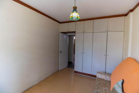 Apartamento à venda com 130m², 3 quartos e 1 vaga Apartamento à venda com 130m², 3 quartos e 1 vagaQuarto 1