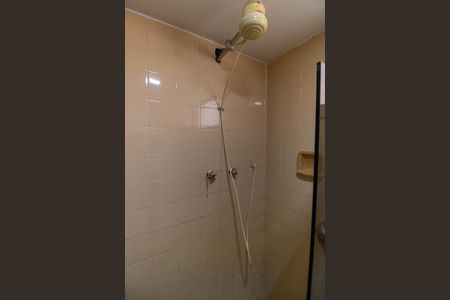 Apartamento à venda com 130m², 3 quartos e 1 vaga Apartamento à venda com 130m², 3 quartos e 1 vagaBanheiro Social