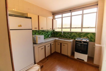 Apartamento à venda com 130m², 3 quartos e 1 vaga Apartamento à venda com 130m², 3 quartos e 1 vagaCozinha