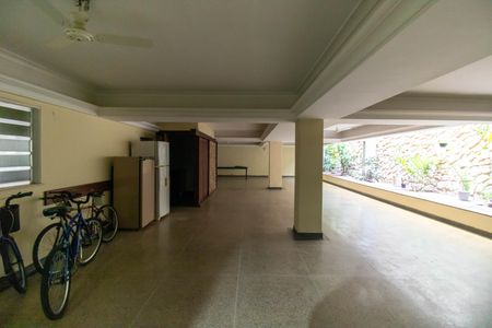Apartamento à venda com 130m², 3 quartos e 1 vaga Apartamento à venda com 130m², 3 quartos e 1 vagaÁrea comum