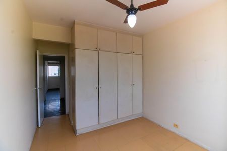 Apartamento à venda com 130m², 3 quartos e 1 vaga Apartamento à venda com 130m², 3 quartos e 1 vagaQuarto 2