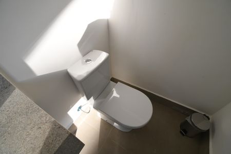 Casa de condomínio à venda com 364m², 3 quartos e 2 vagasBanheiro da Piscina