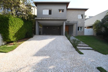 Casa de condomínio à venda com 364m², 3 quartos e 2 vagasFachada