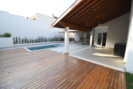Casa de condomínio à venda com 364m², 3 quartos e 2 vagasÁrea Externa