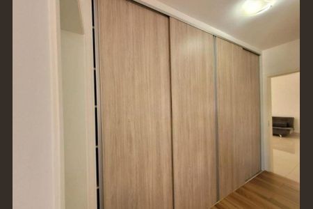 Casa à venda com 264m², 4 quartos e sem vaga