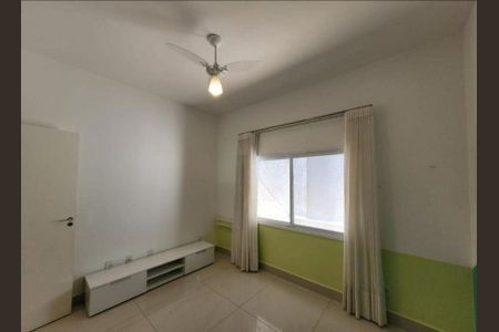 Casa à venda com 264m², 4 quartos e sem vaga