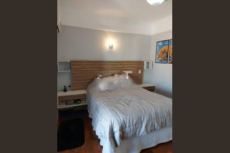 Casa à venda com 370m², 5 quartos e 2 vagas