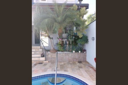 Casa à venda com 370m², 5 quartos e 2 vagas