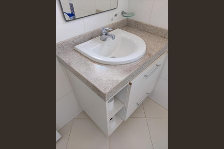 Casa à venda com 370m², 5 quartos e 2 vagas