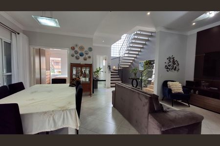 Casa de Condomínio à venda com 5 quartos, 370m² em Mansões Santo Antônio, Campinas