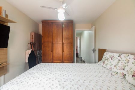Casa de condomínio à venda com 55m², 2 quartos e 1 vaga Casa de condomínio à venda com 55m², 2 quartos e 1 vagaQuarto 2