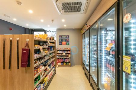 Apartamento para alugar com 47m², 1 quarto e sem vaga Apartamento para alugar com 47m², 1 quarto e sem vagaÁrea comum - MiniMarket