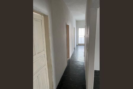 Corredor de casa para alugar com 3 quartos, 102m² em Sevilha (2 Seção), Ribeirão das Neves