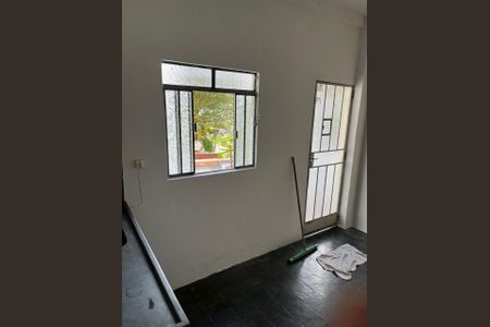 Sala de casa para alugar com 3 quartos, 102m² em Sevilha (2 Seção), Ribeirão das Neves