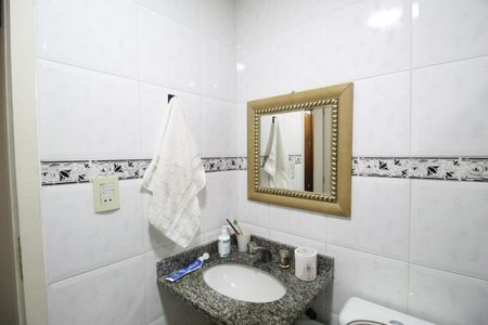 Apartamento para alugar com 135m², 4 quartos e 2 vagasBanheiro da suíte 1