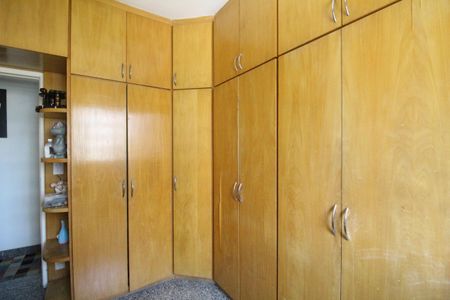 Apartamento para alugar com 135m², 4 quartos e 2 vagasQuarto 1