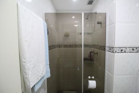 Apartamento para alugar com 135m², 4 quartos e 2 vagasBanheiro social