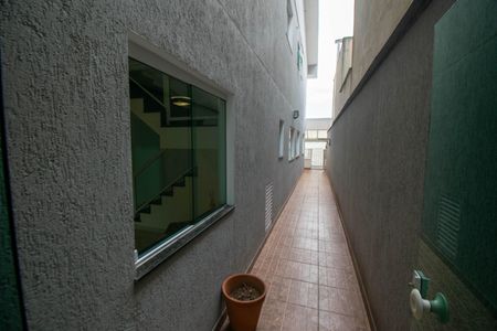 Casa à venda com 300m², 5 quartos e 7 vagas Casa à venda com 300m², 5 quartos e 7 vagasCorredor