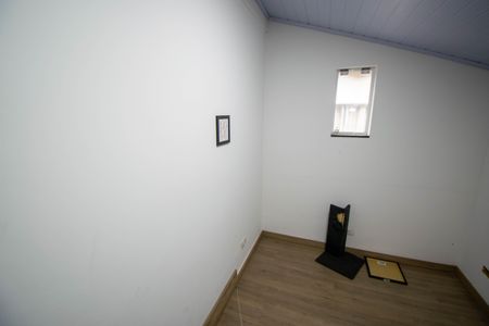 Casa à venda com 300m², 5 quartos e 7 vagas Casa à venda com 300m², 5 quartos e 7 vagasEscritório