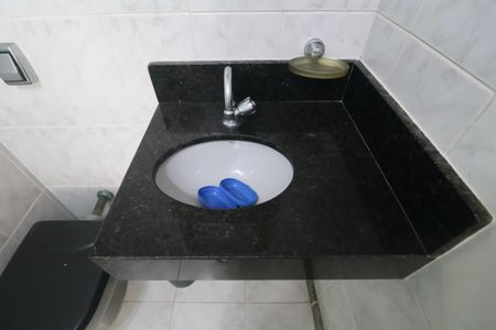 Apartamento para alugar com 100m², 4 quartos e 1 vaga Apartamento para alugar com 100m², 4 quartos e 1 vagaBanheiro Social 2