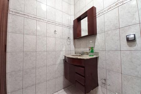 Casa à venda com 300m², 3 quartos e 7 vagas Casa à venda com 300m², 3 quartos e 7 vagasBanheiro