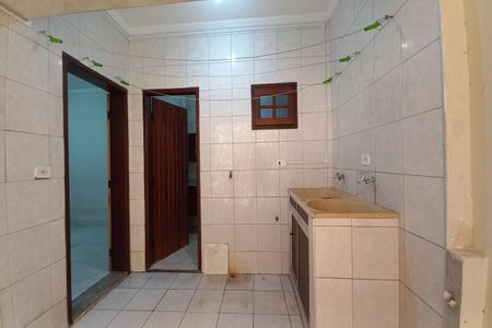Casa à venda com 300m², 3 quartos e 7 vagas Casa à venda com 300m², 3 quartos e 7 vagasÁrea de Serviço