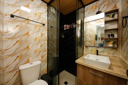 Apartamento à venda com 45m², 2 quartos e 1 vaga Apartamento à venda com 45m², 2 quartos e 1 vagaBanheiro