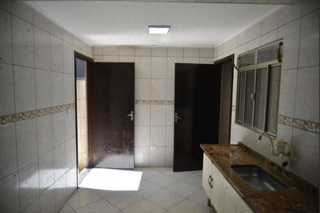 Casa à venda com 110m², 2 quartos e 2 vagasCozinha