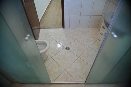 Casa à venda com 110m², 2 quartos e 2 vagasBanheiro Social