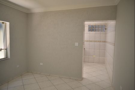 Casa à venda com 110m², 2 quartos e 2 vagasSala