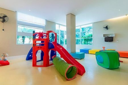 Apartamento à venda com 154m², 3 quartos e 2 vagas Apartamento à venda com 154m², 3 quartos e 2 vagasBrinquedoteca