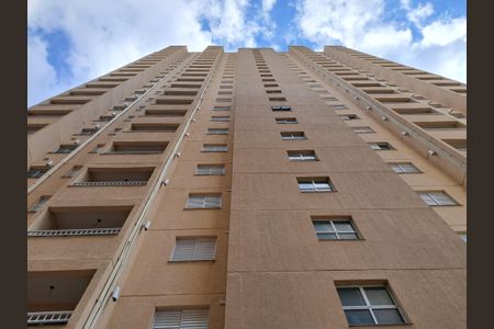 Apartamento à venda com 38m², 2 quartos e sem vaga Apartamento à venda com 38m², 2 quartos e sem vagaFachada