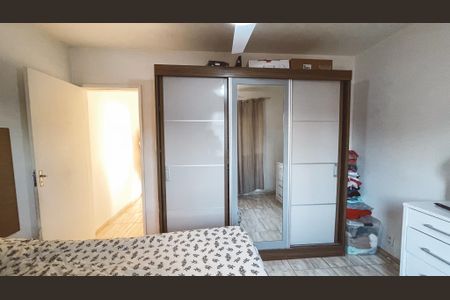 Casa à venda com 125m², 5 quartos e 2 vagas Casa à venda com 125m², 5 quartos e 2 vagasQuarto 3