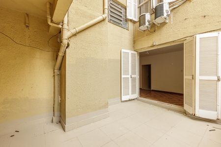Apartamento à venda com 103m², 2 quartos e sem vagaÁrea Privativa