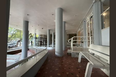 Apartamento à venda com 103m², 2 quartos e sem vagaHall de entrada