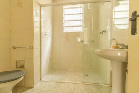 Apartamento à venda com 103m², 2 quartos e sem vagaBanheiro Social